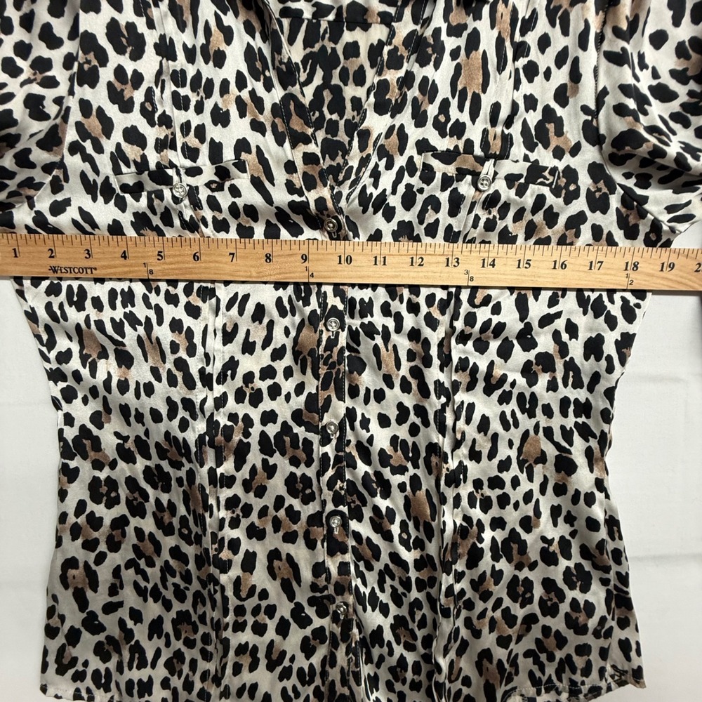 White House Black Market Silk Stretch Leopard Print Blouse Womens 8 Button Front - Picture 11 of 12